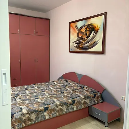 Primorskii Park Apartament
