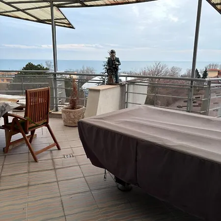 Appartement Primorskii Park *