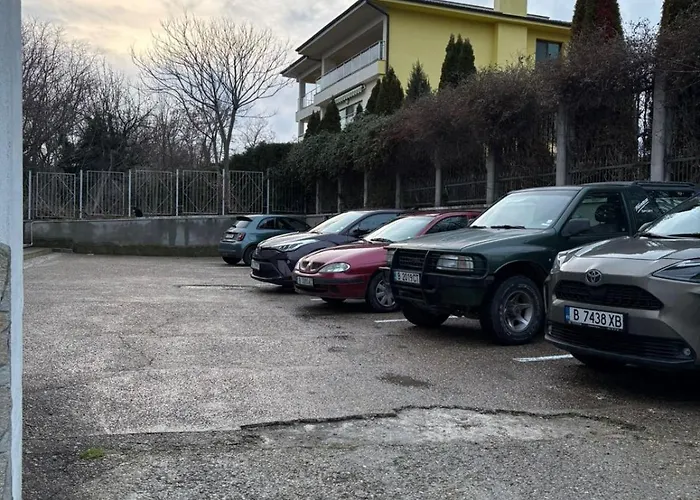 Primorskii Park Apartment Varna